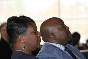 Ministers/2ndsundaypastorand1stlady.jpg